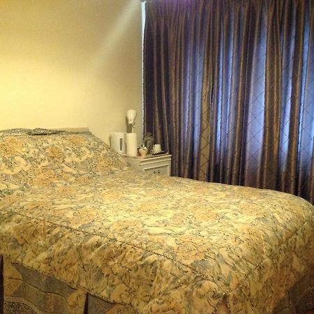 Shepperton Guesthouse 외부 사진